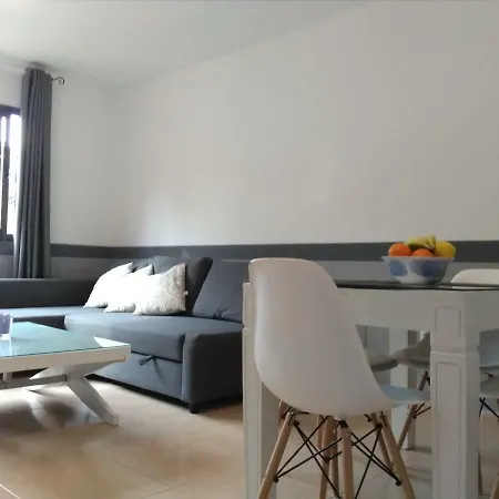 아파트 Apartamento Con Piscina 코라레호